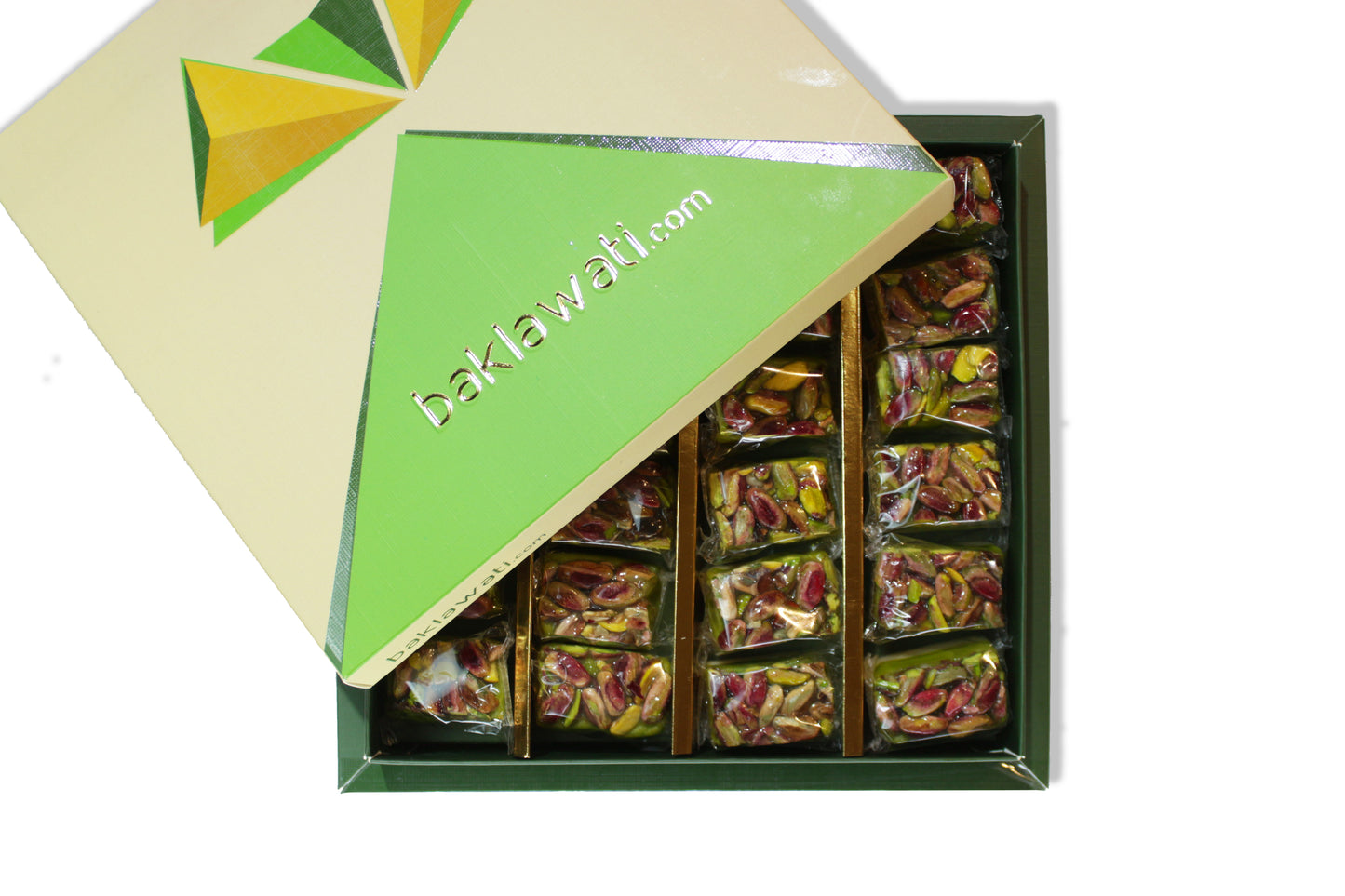 Bütün Antep Fıstıklı Badem Ezmesi Helvası