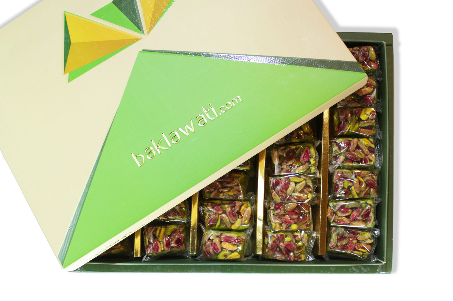 Bütün Antep Fıstıklı Badem Ezmesi Helvası